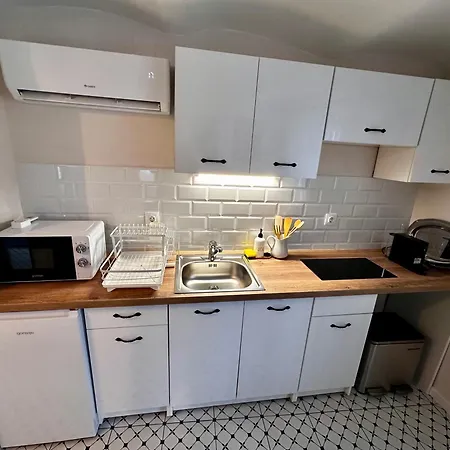 Petofi Sarok קסזטלי